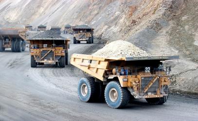 PCM plantea que gobiernos regionales se queden solo con la supervisión a mineras