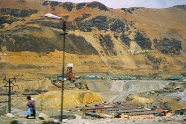 En el primer cuatrimestre del año inversiones mineras aumentan 42,3% .